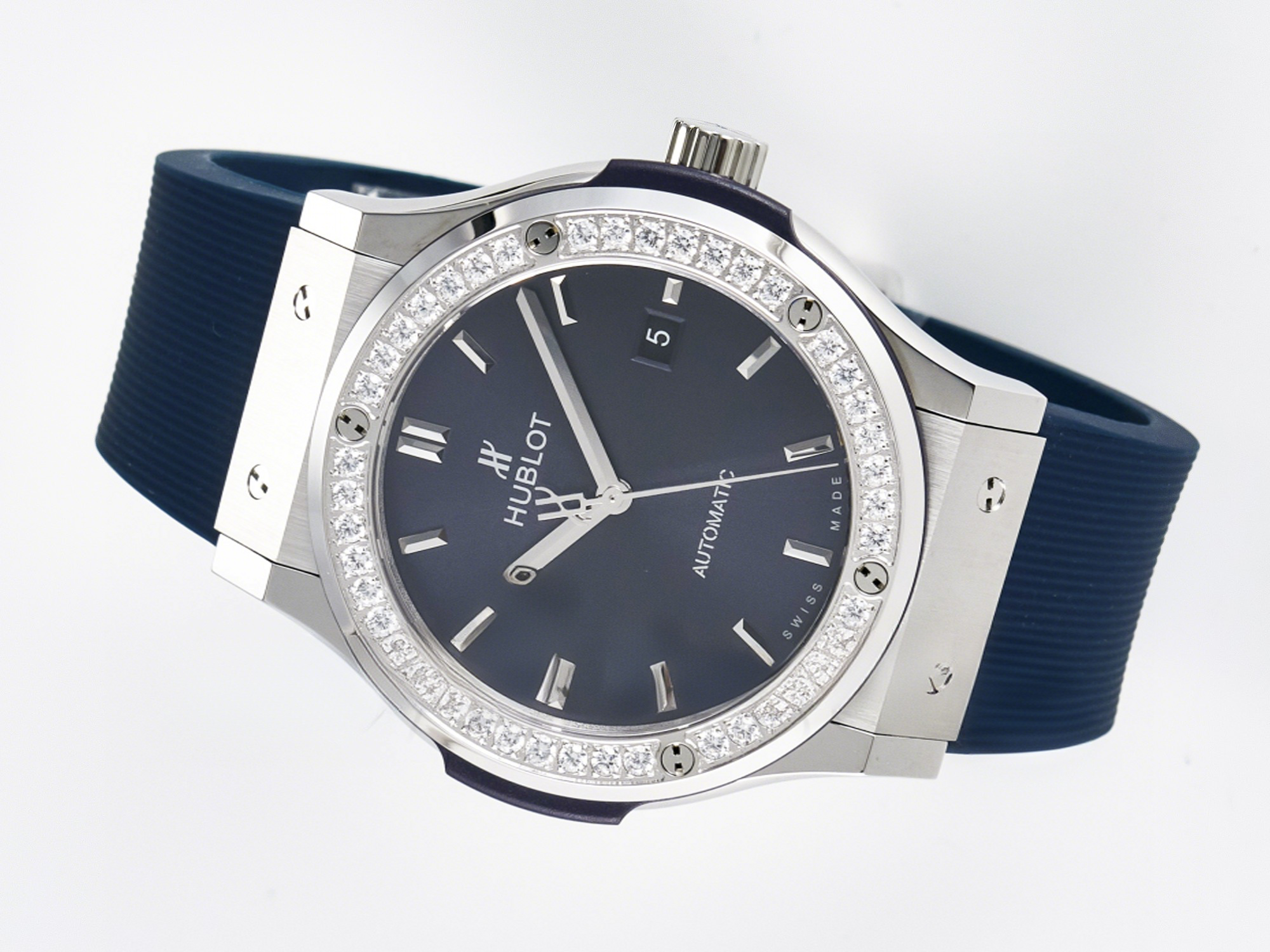 Hublot Classic Fusion Bang 42mm HBF 1:1 Best Edition Blue Dial Diamonds Bezel on Blue Rubber Strap A2892-fasswatch