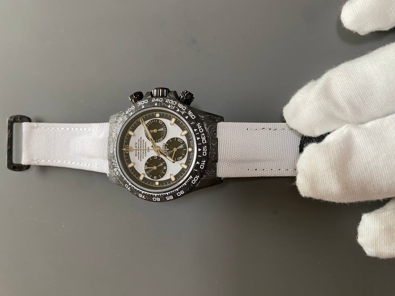 Rolex Daytona Carbon Cosmograph Cream Dial 4130CR Replica-fasswatch
