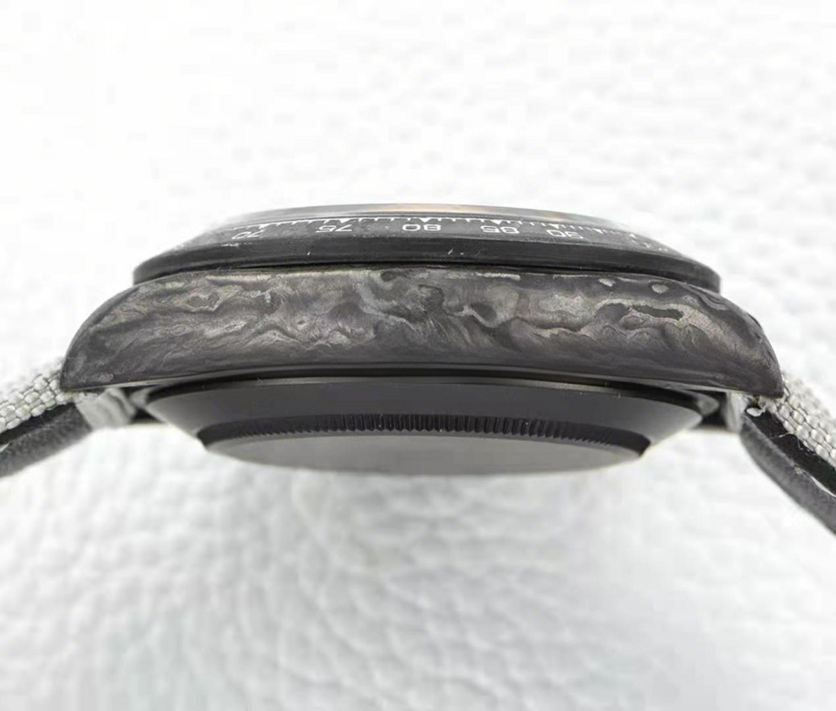 Rolex Daytona DIW Cream Carbon-fasswatch