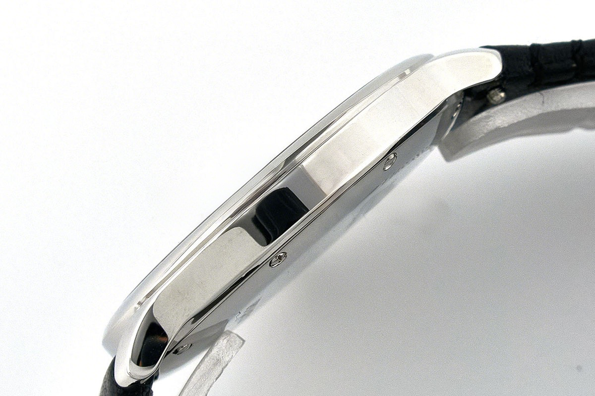 Cartier Ronde Must De Cartier 36mm White Dial in Steel-fasswatch