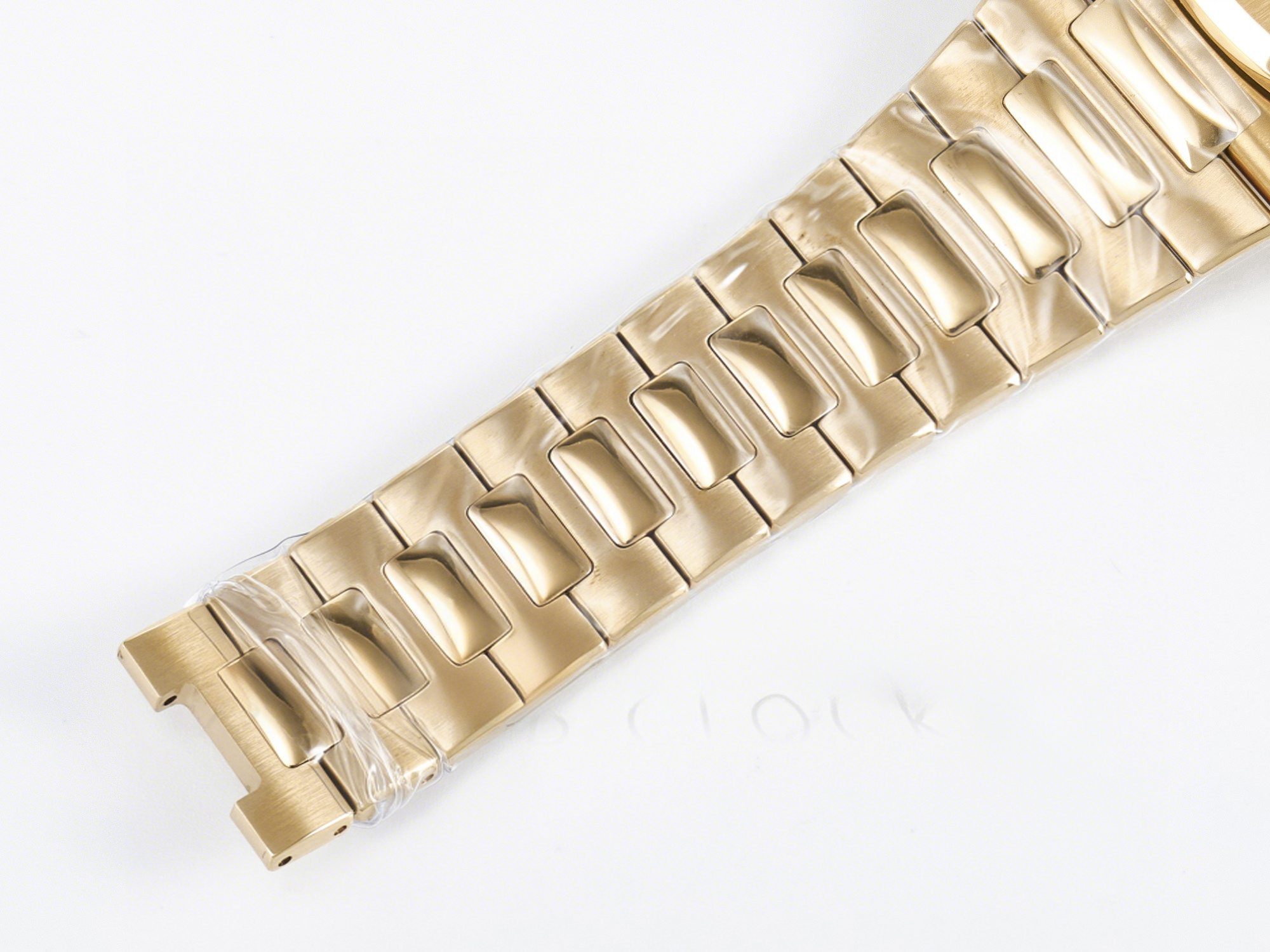 Patek Philippe Nautilus 5712 RG PPF 1:1 Best Edition Brown Dial on RG Bracelet PPF240 Super Clone V4+-fasswatch