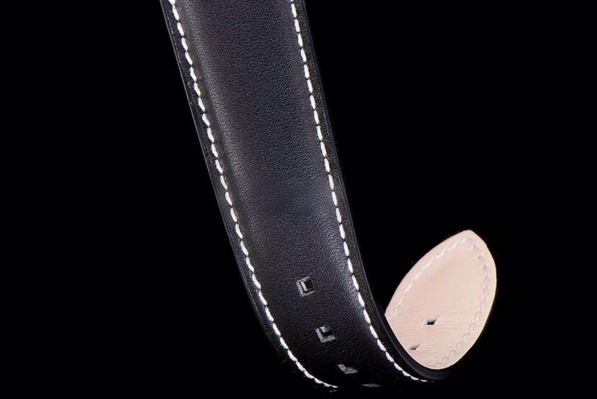 Patek Philippe Calatrava Pilot Travel Time 5524G-001 Dark Blue Dial in White Gold-fasswatch