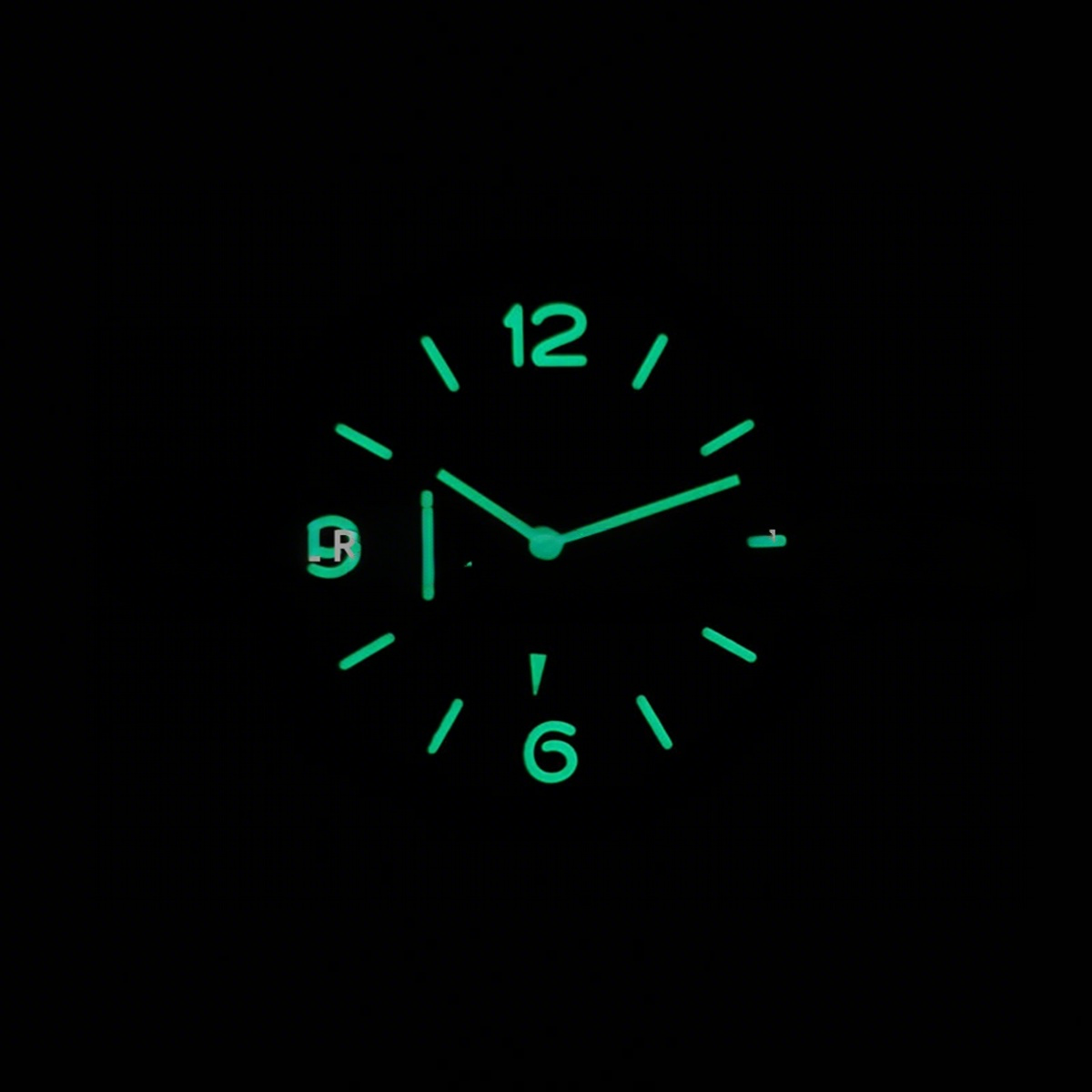 Panerai PAM1056 Luminor 1950 3 Days GMT ”Mahendra Singh Dhoni“ 44mm-fasswatch