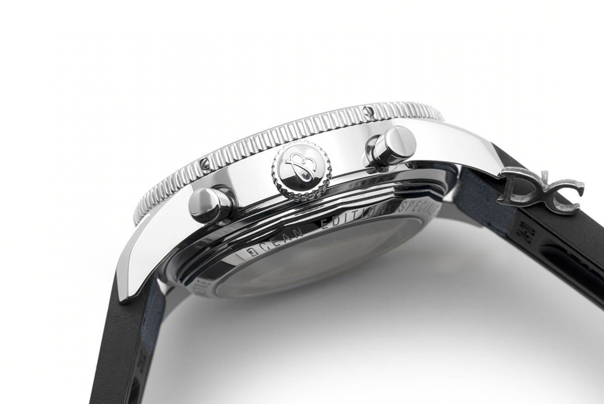 Breitling Superocean Heritage II B01 Chronograph in Blue Dial on Steel on Blue Leather Strap-fasswatch