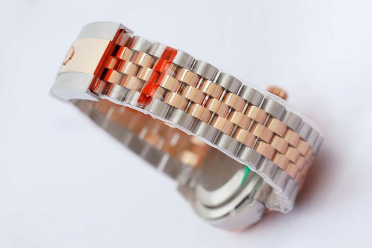 Rolex Datejust 36 126231 Silver Motif Dial in Steel/Rose Gold in Jubilee Bracelet-fasswatch