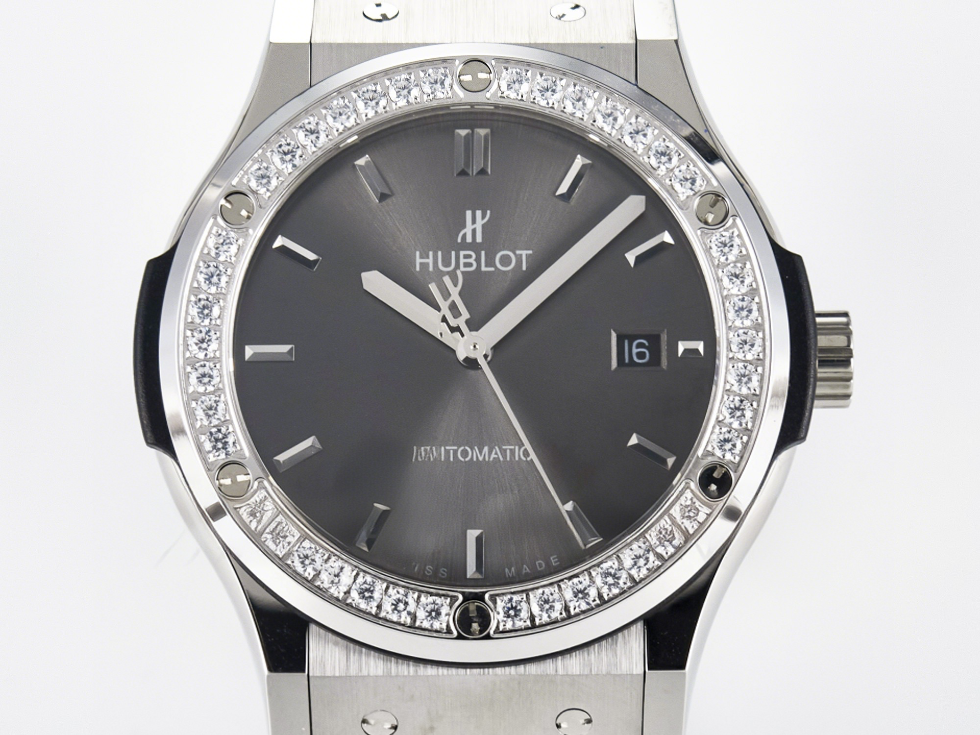 Hublot Classic Fusion Bang 42mm HBF 1:1 Best Edition Gray Dial Diamonds Bezel on Gray Leather Strap A2892-fasswatch