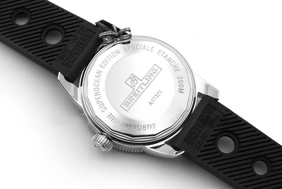 Breitling Superocean Heritage II B20 Automatic in Black Dial with Green Bezel on Rubber Strap-fasswatch