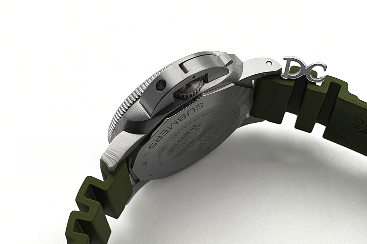Panerai Pam1055 Luminor Submersible 42mm-fasswatch