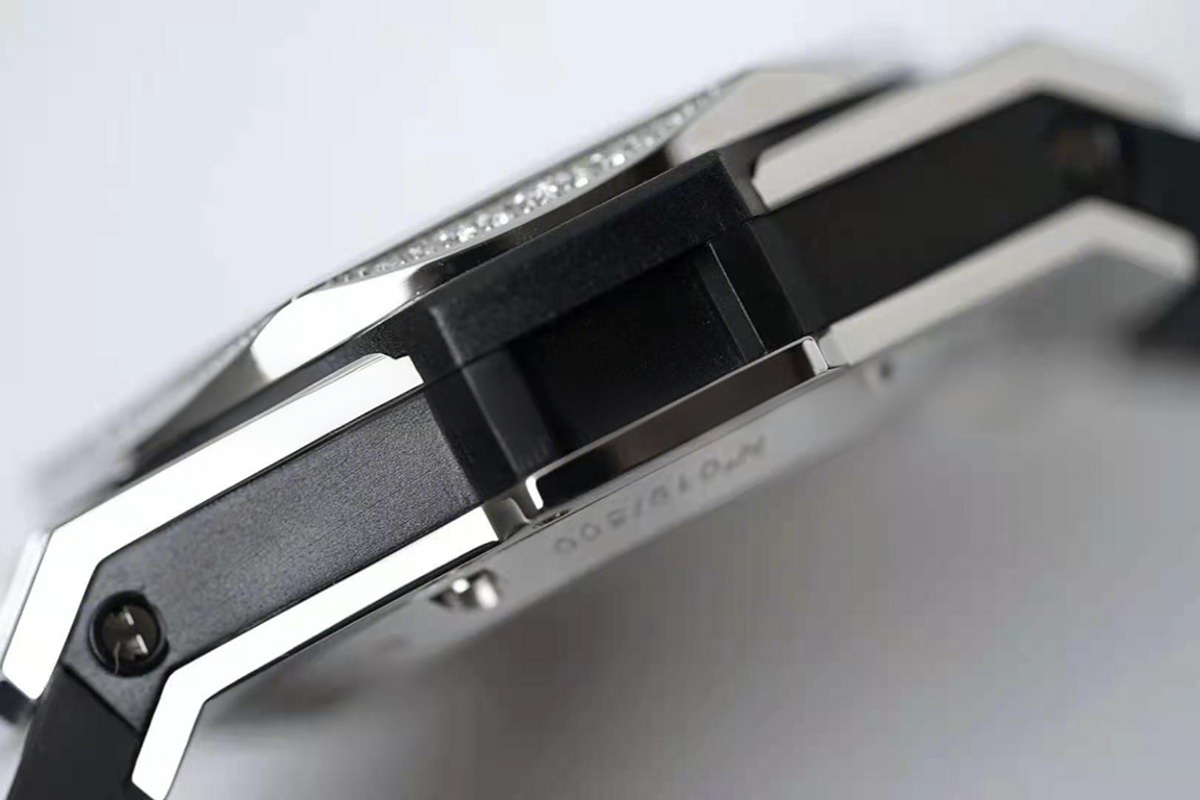 Hublot Big Bang Unico Sang Bleu Steel Pave Black-fasswatch