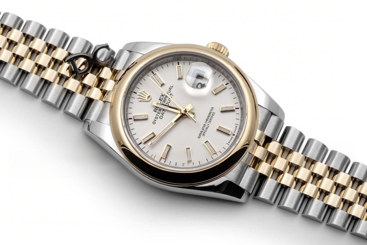 Rolex Datejust 36 126201 White Dial in Yellow Gold and Steel with Stick Markers-fasswatch