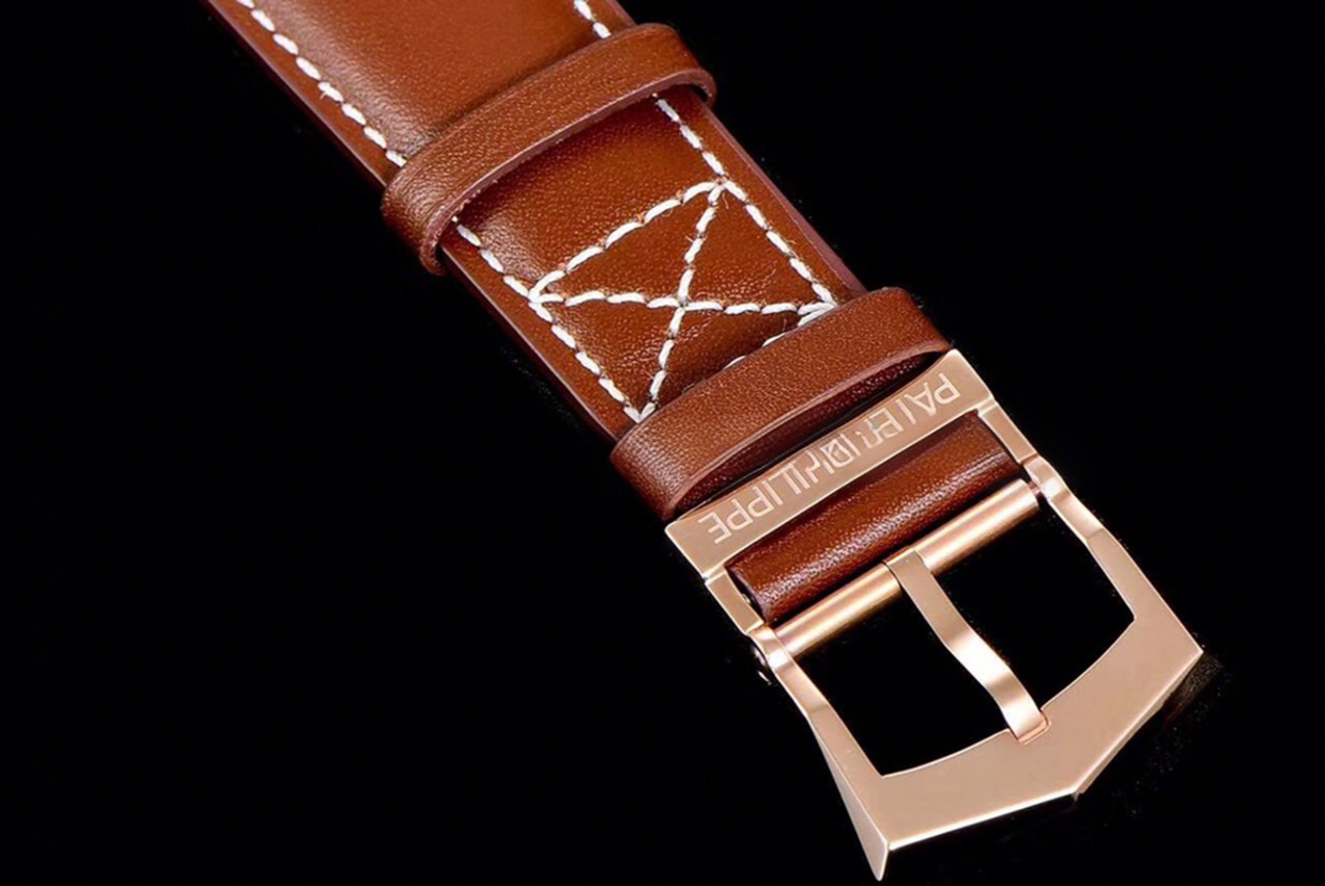 Patek Philippe Calatrava Pilot Travel Time 5524R Brown Dial in Rose Gold-fasswatch