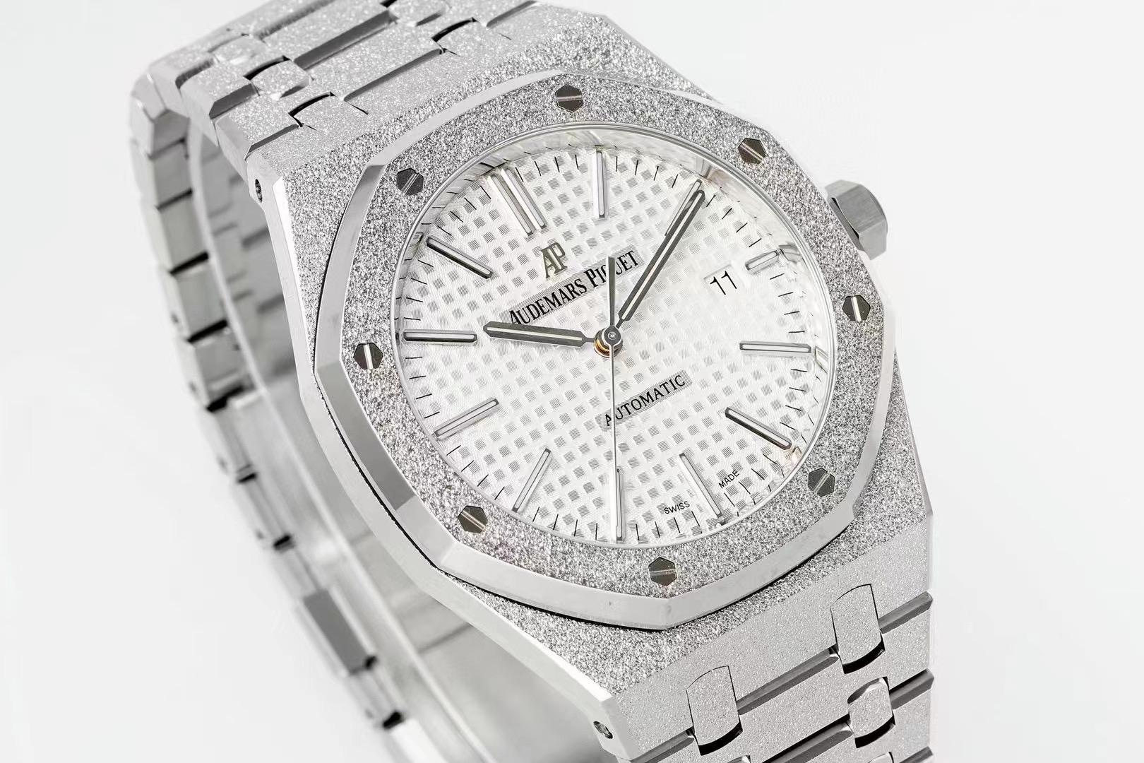 Audemars Piguet Royal Oak 67653BC.GG.1263BC.01 Frosted Replica-fasswatch