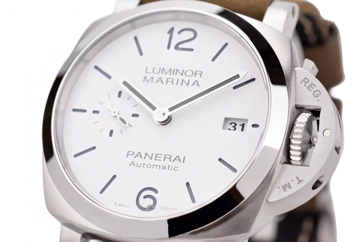 Panerai PAM1314 Luminor Marina 44mm-fasswatch