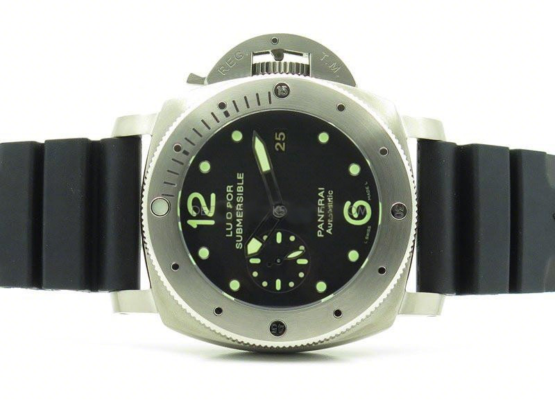 Panerai PAM571 Luminor Submersible 1950-fasswatch