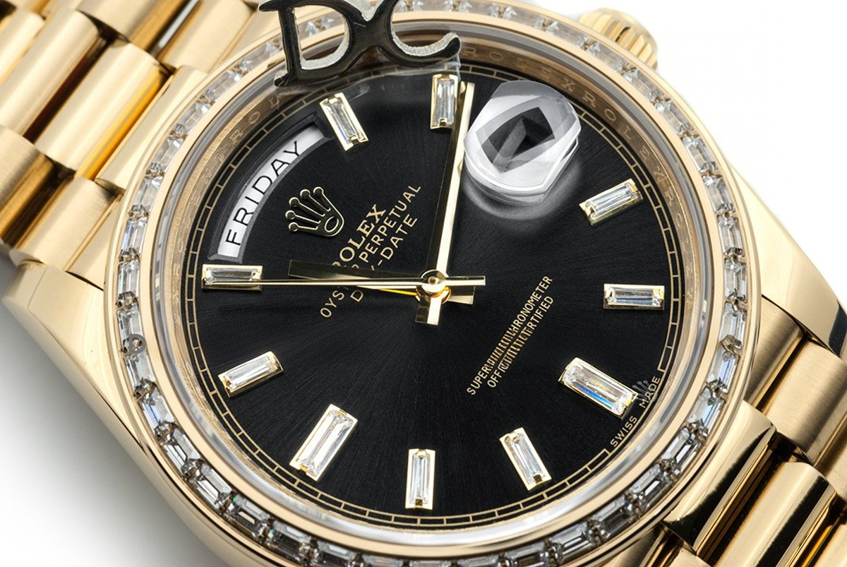 Rolex Day-Date 40 Yellow Gold Diamond Bezel 228398 Black Dial-fasswatch
