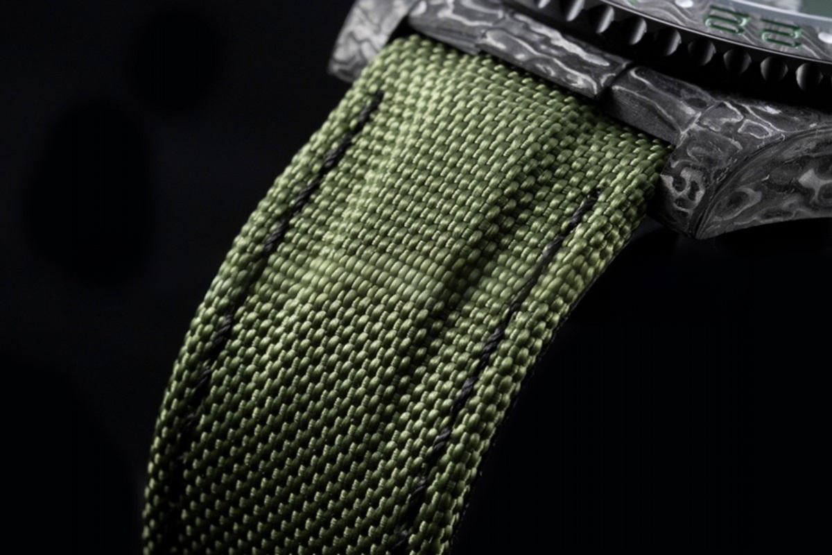 Rolex DIW GMT Hunter Carbon-fasswatch