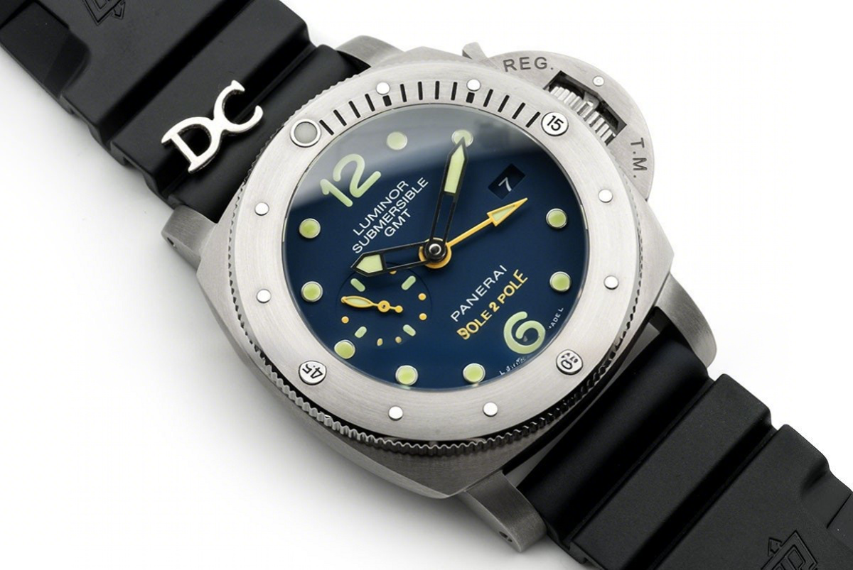 Panerai PAM719 Luminor Submersible 1950 3 Days GMT Titanium Pole2Pole Expedition-fasswatch