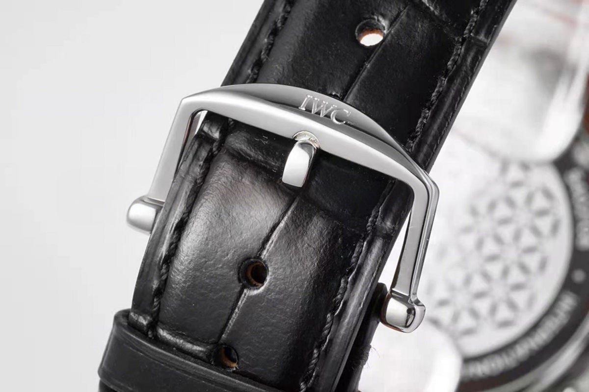 IWC Da Vinci Automatic Moon Phase 36 IW459306-fasswatch