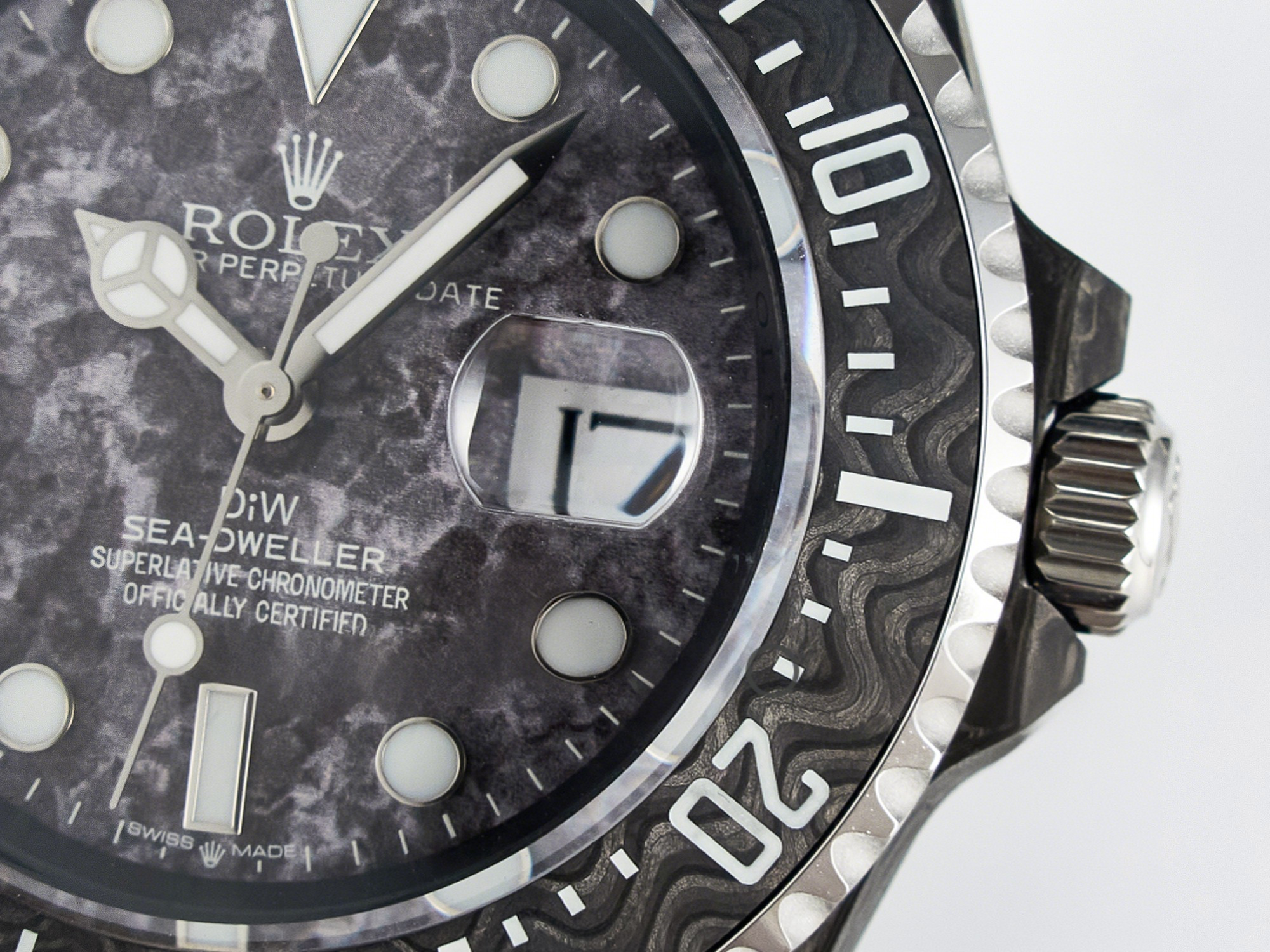 Rolex Sea Dweller 43mm Black Carbon DIWF Best Edition Gray Dial on Gray Nylon Strap A2824 V2-fasswatch