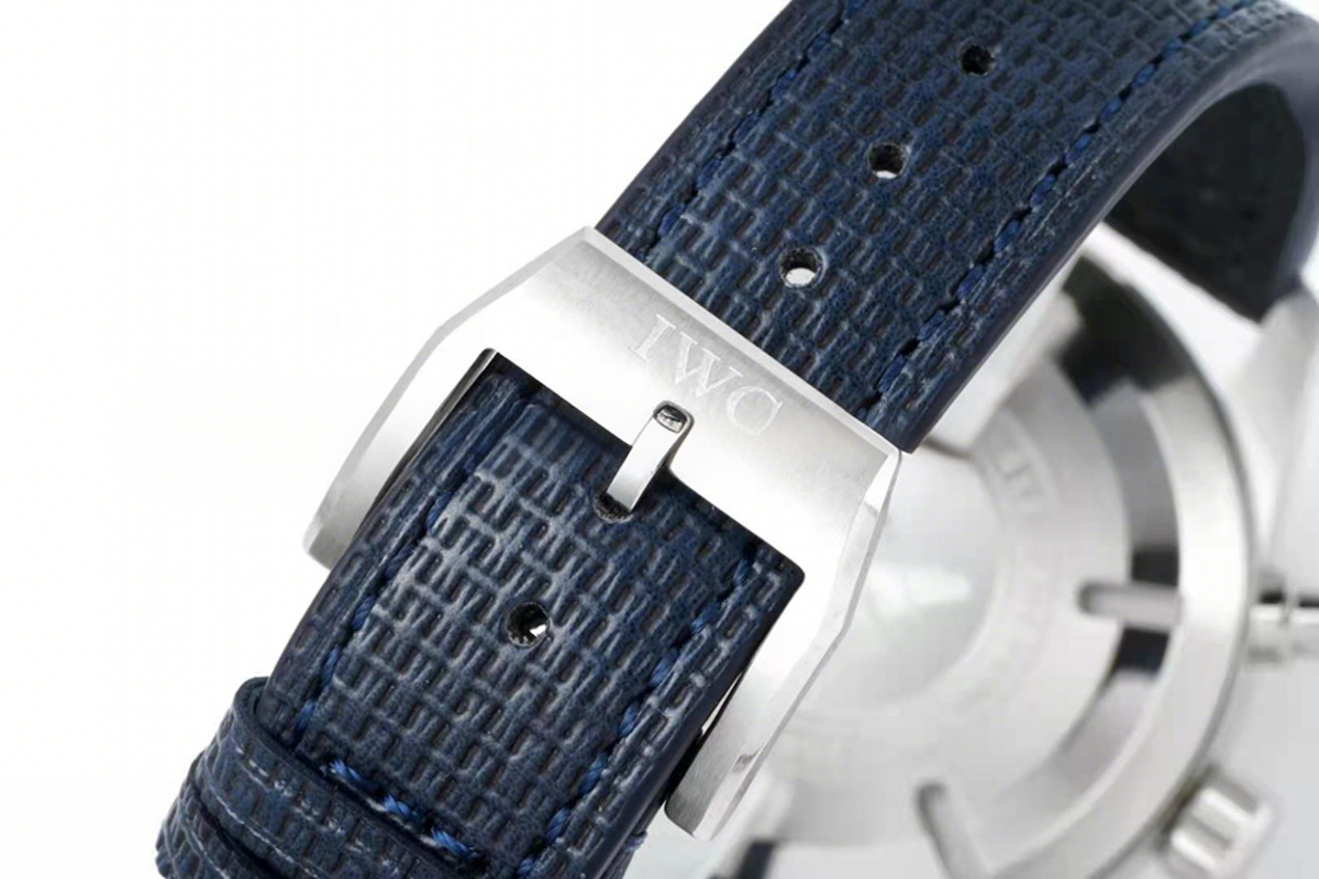 IWC Pilot’s Watch Le Petite Prince Chronograph-fasswatch