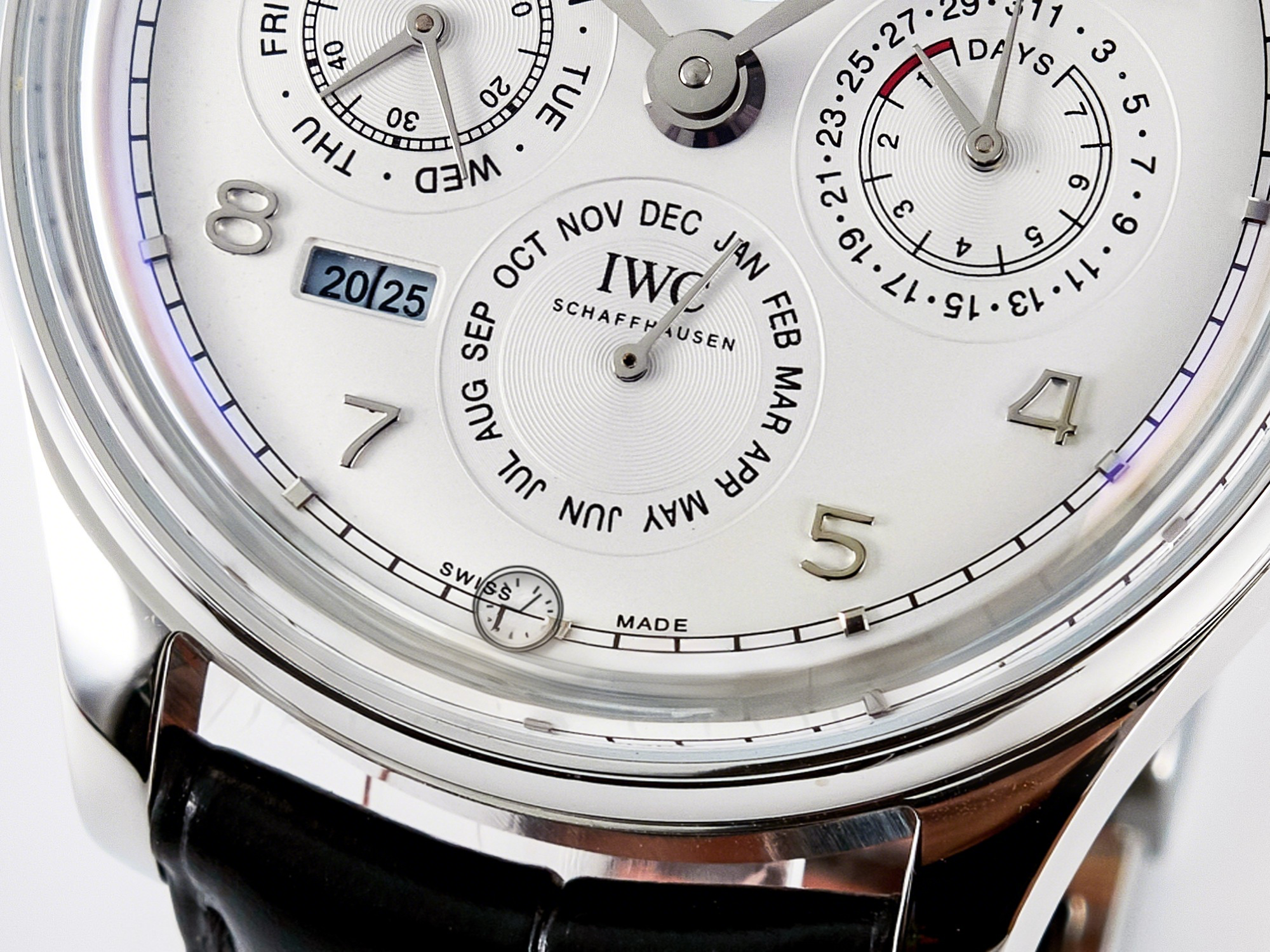 IWC IW5034 Portugieser Perpetual Calendar SS V9F 1:1 Best Edition White Dial on Black Leather Strap A52610-fasswatch