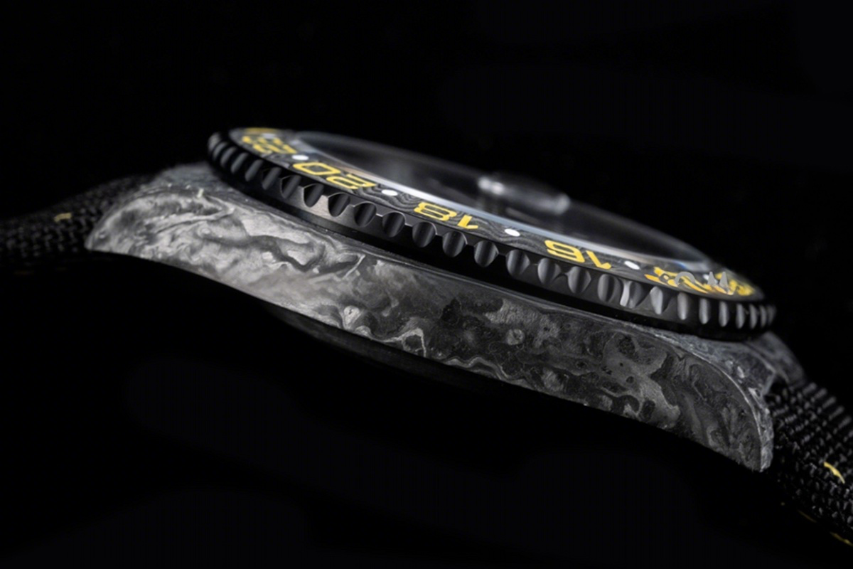 Rolex DIW GMT Spyder Carbon-fasswatch