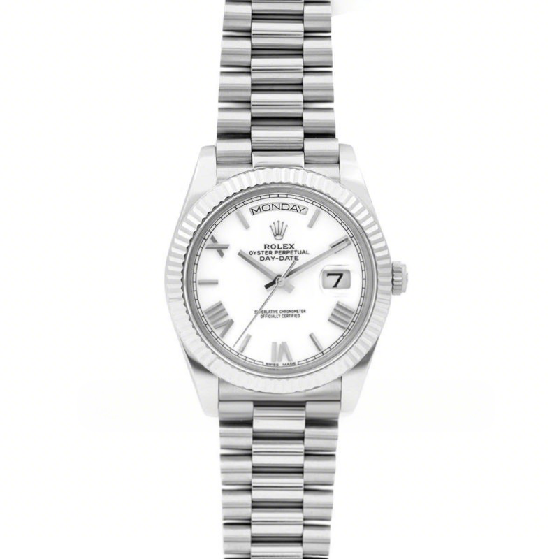 Rolex Day-Date 40 228239 White Dial in White Gold-fasswatch