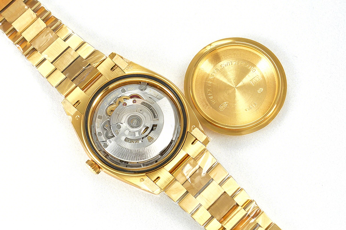 Rolex Daydate 40 228238 Bright Black Dial with Stick Marker in Yellow Gold (Gain Weight)-fasswatch