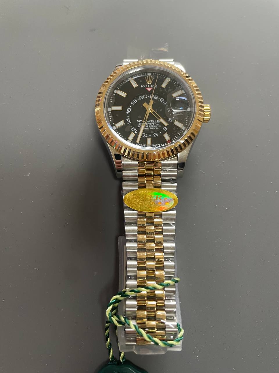 Rolex Sky-Dweller 326933 Steel Gold Black Dial Replica-fasswatch