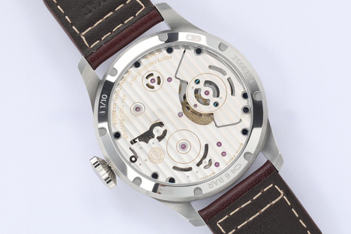 IWC Big Pilot’s Watch Constant-Force Tourbillon Edition ‘Le Petit Prince’ IW590302-fasswatch