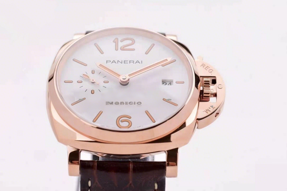 Panerai PAM1042 Luminor Due 42mm-fasswatch