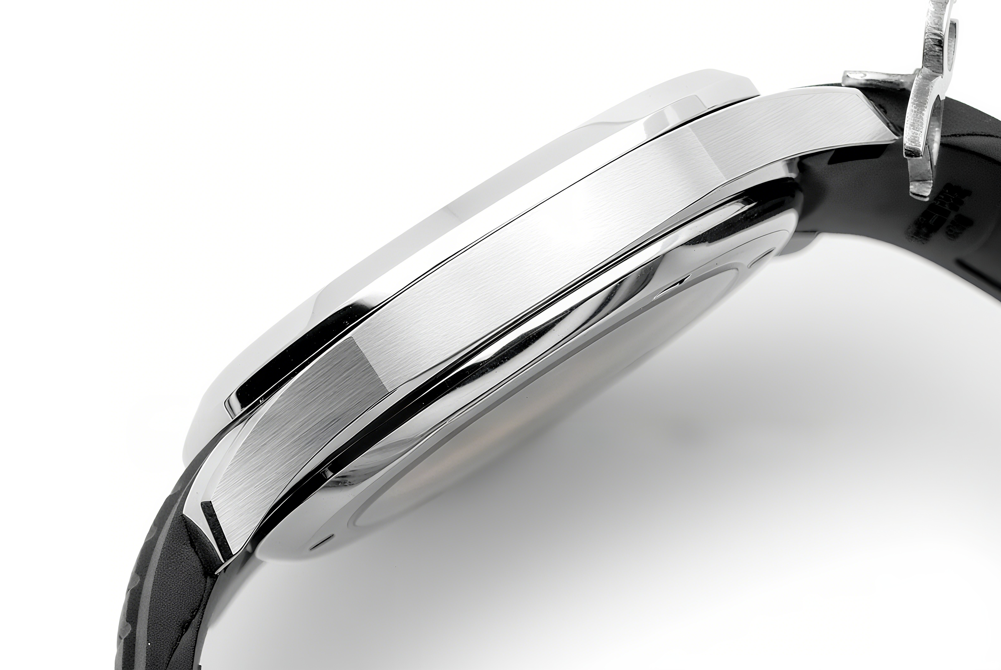 Patek Philippe Aquanaut 5167 Black Dial in Stainless Steel-fasswatch