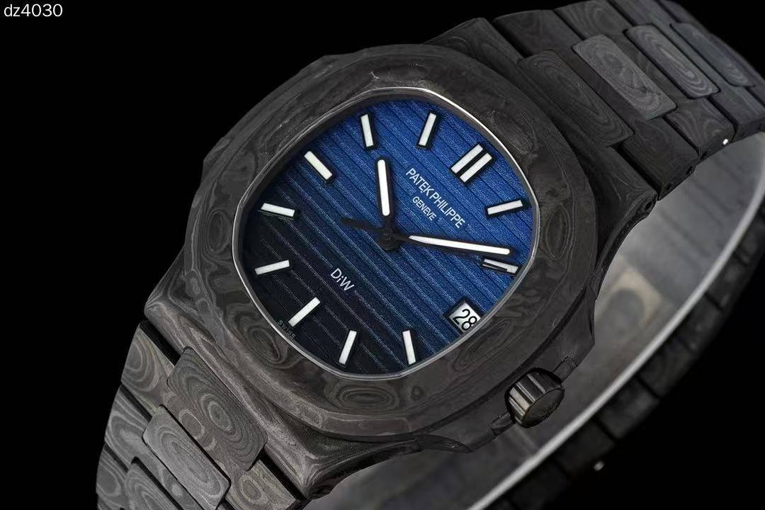 Patek Philippe Nautilus DiW Carbon Nautilus 5711/1A “G Blue and Black Chalice”, 40mm-fasswatch