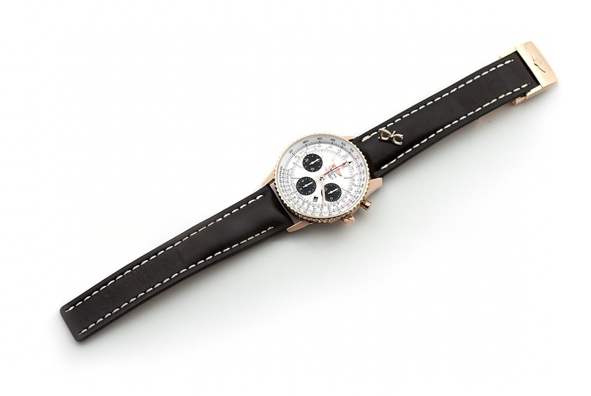 Breitling Navitimer 01 Chronograph Silver Dial in Rose Gold-fasswatch