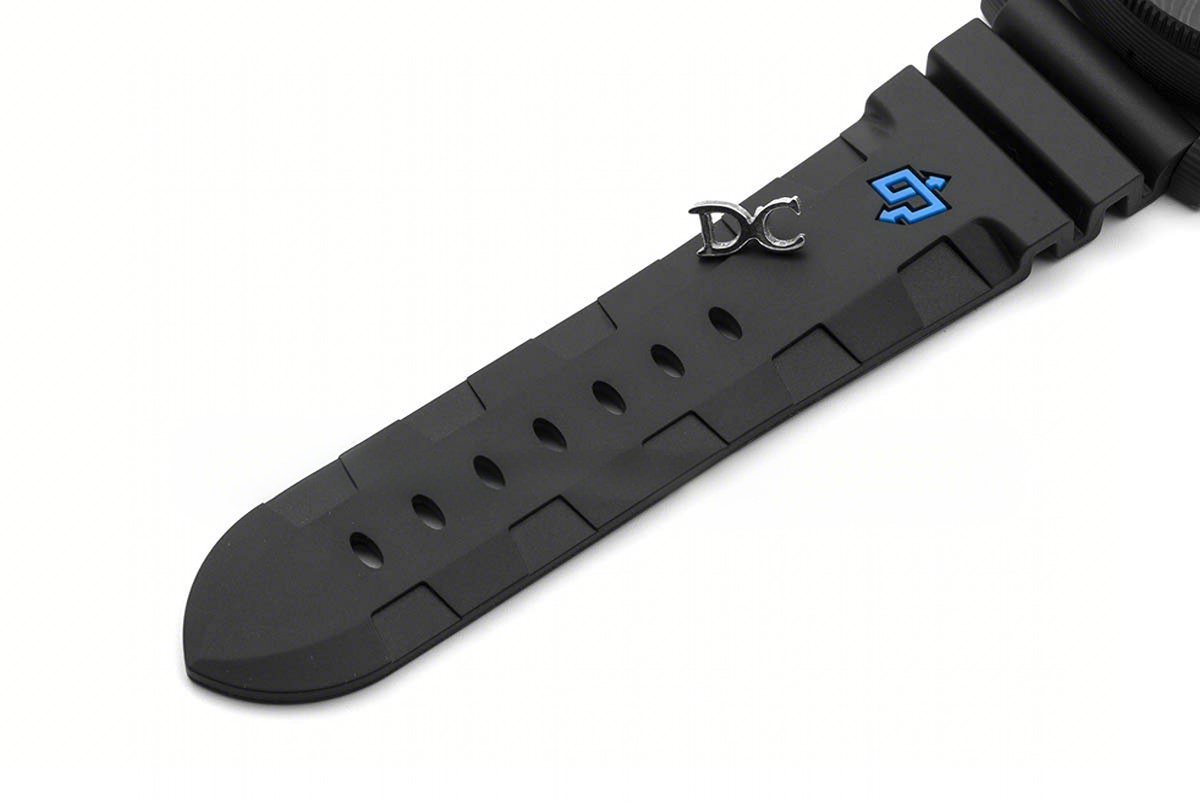 Panerai PAM616 Luminor Submersible Carbotech-fasswatch