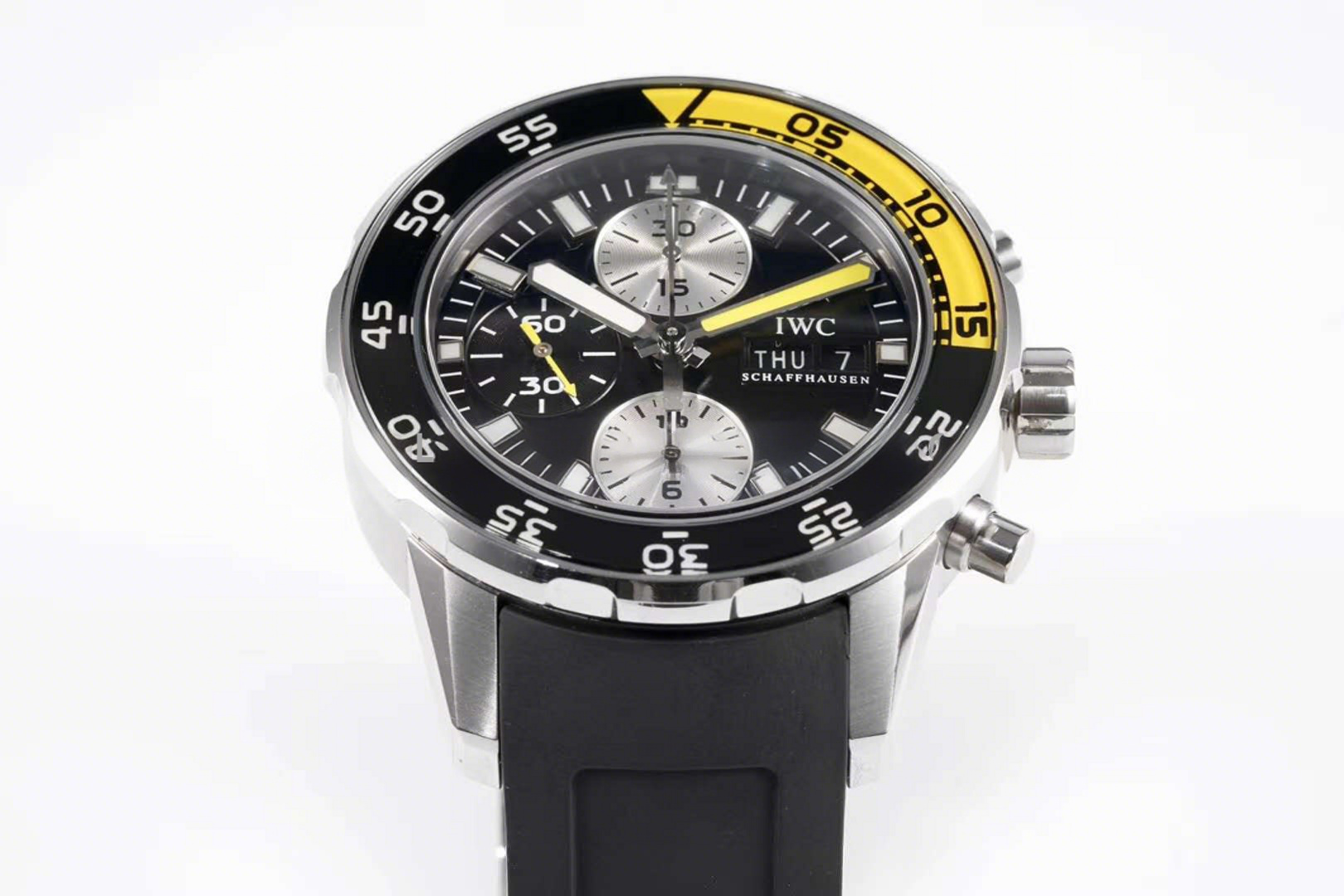 IWC Aquatimer Chronograph IW376702 Black Dial-fasswatch