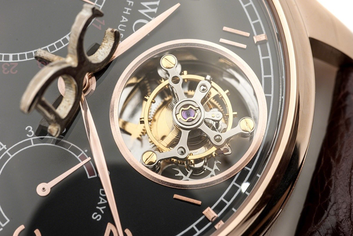 IWC Portuguese Tourbillon Mystère Rétrograde IW504401 in Rose Gold-fasswatch