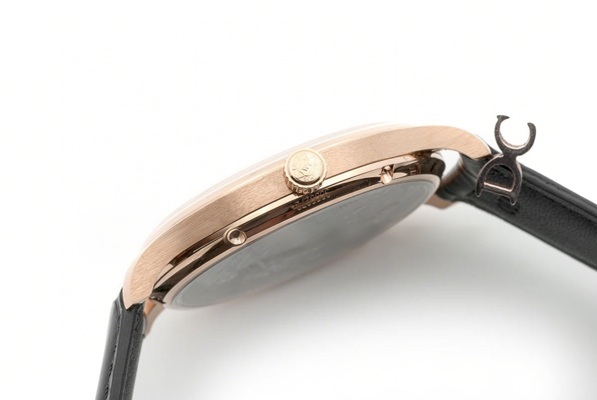 IWC Portuguese Hand Wound Eight Days IW545406 Black Dial in Rose Gold-fasswatch