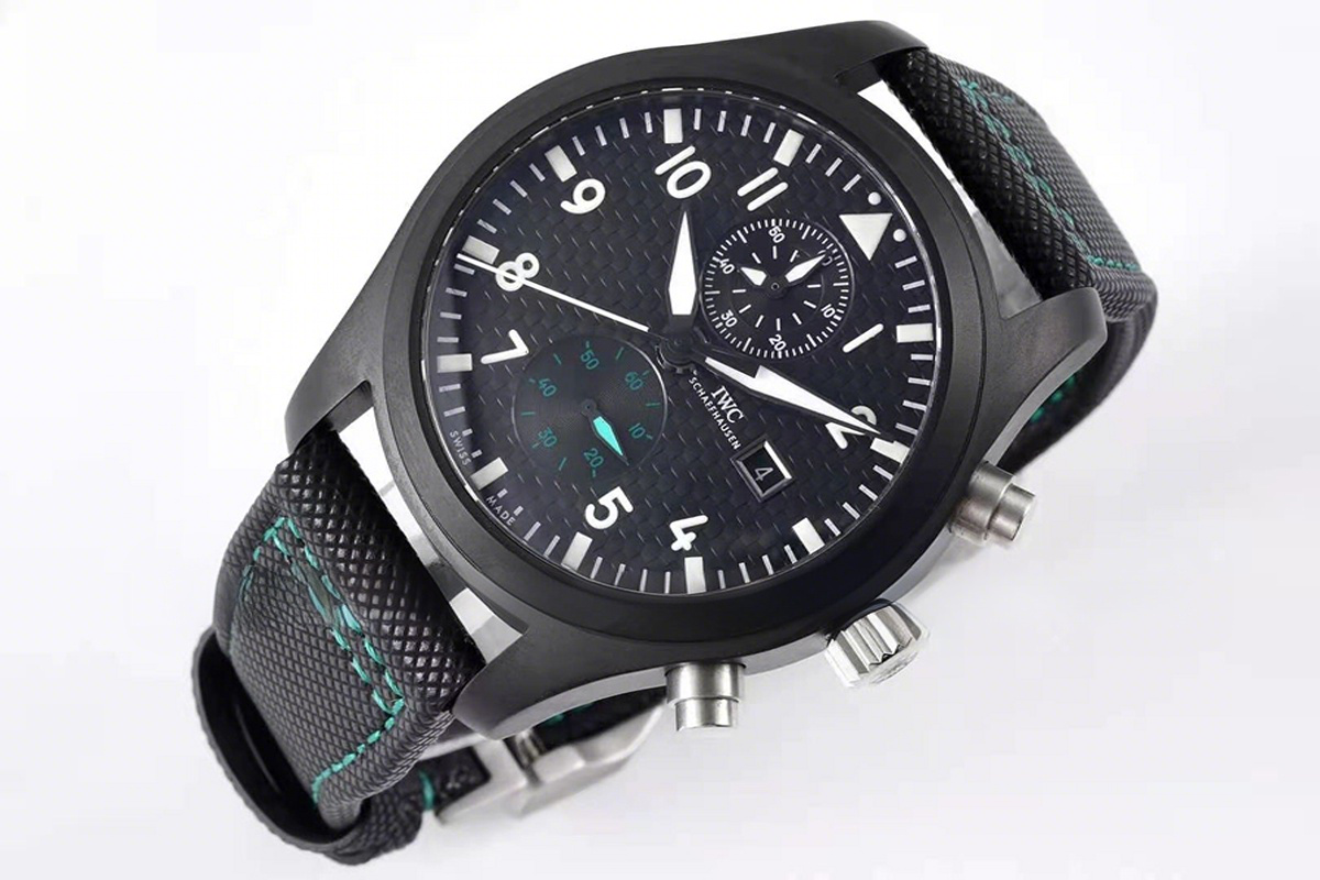 IWC Pilot’s Watch Chronograph Edition ‘Mercedes-AMG Petronas Motorsport’ IW389005-fasswatch