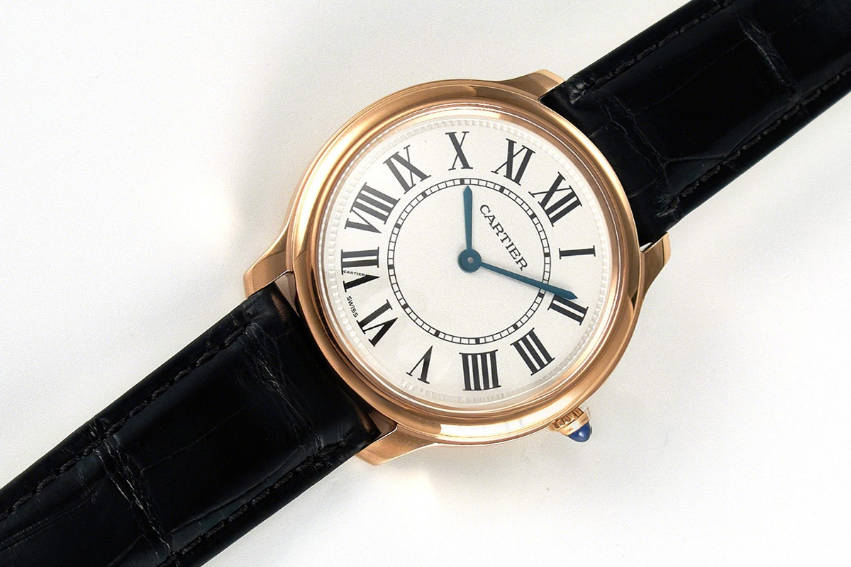 Cartier Ronde Must De Cartier 36mm White Dial in Rose Gold-fasswatch