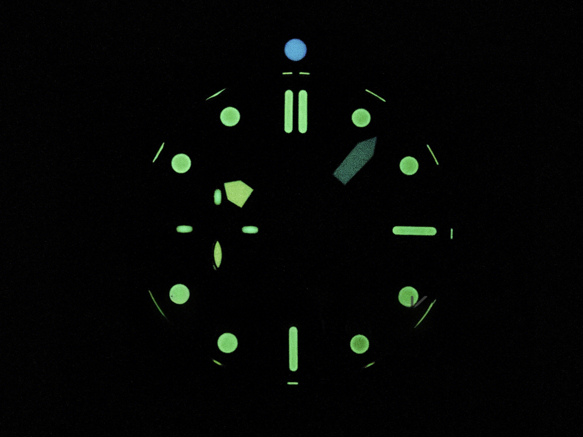 Panerai PAM1518 Submersible 44mm VSF 1:1 Best Edition Gray Ombre Dial on Camouflage Strap P900-fasswatch