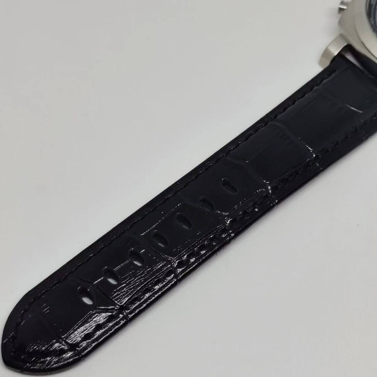 Panerai Luminor Chrono 44mm-fasswatch