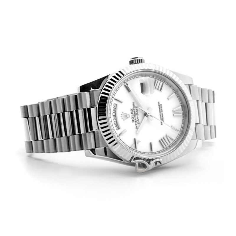 Rolex Day-Date 40 228239 White Dial in White Gold-fasswatch