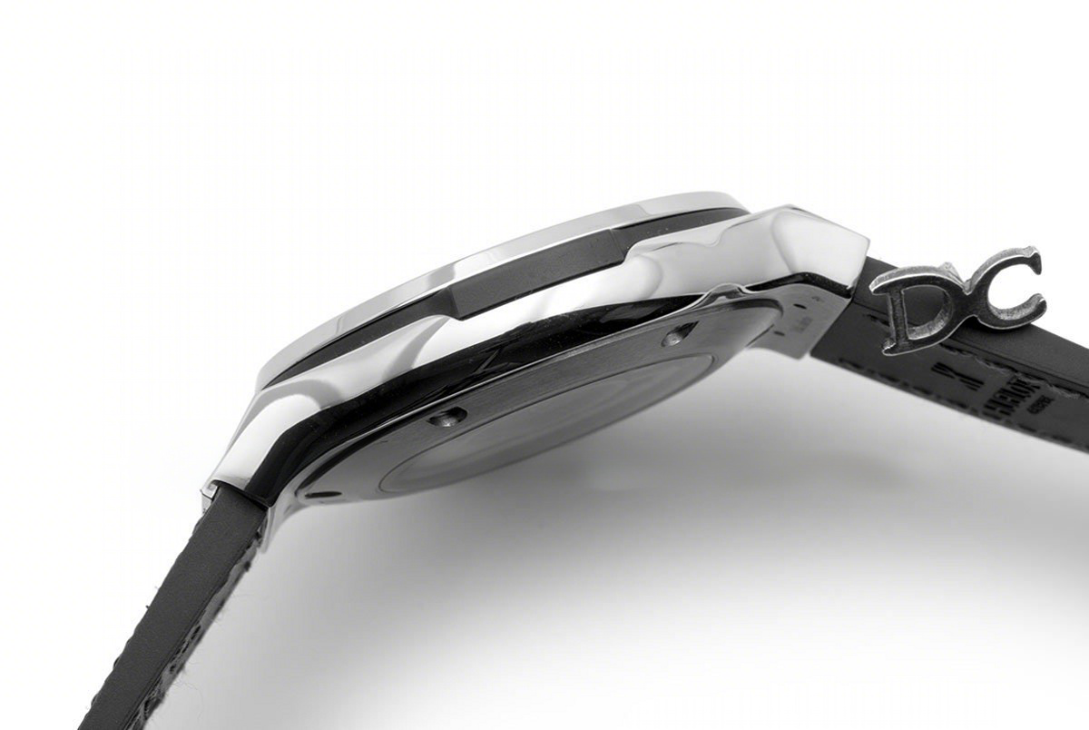 Hublot Classic Fusion Automatic 38mm White Dial in Titanium-fasswatch