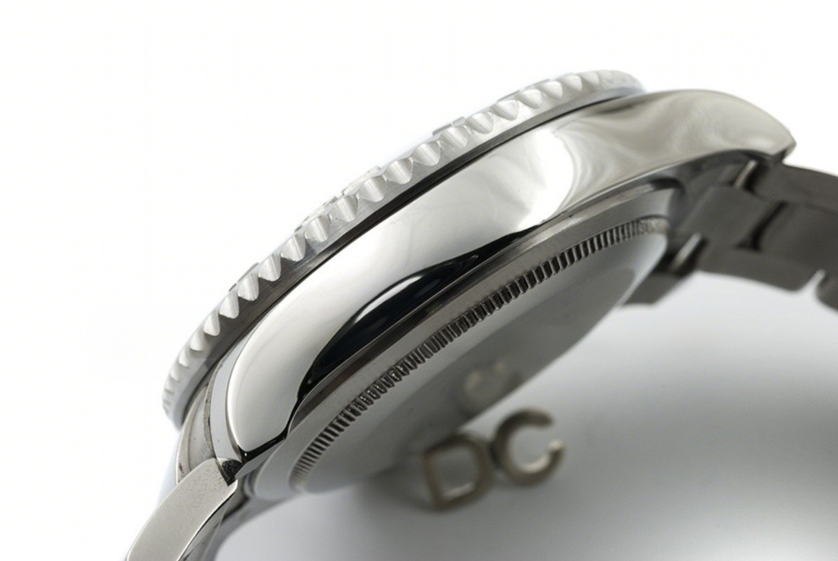 Rolex Yacht-Master 116622 Blue Dial with Black Bezel-fasswatch