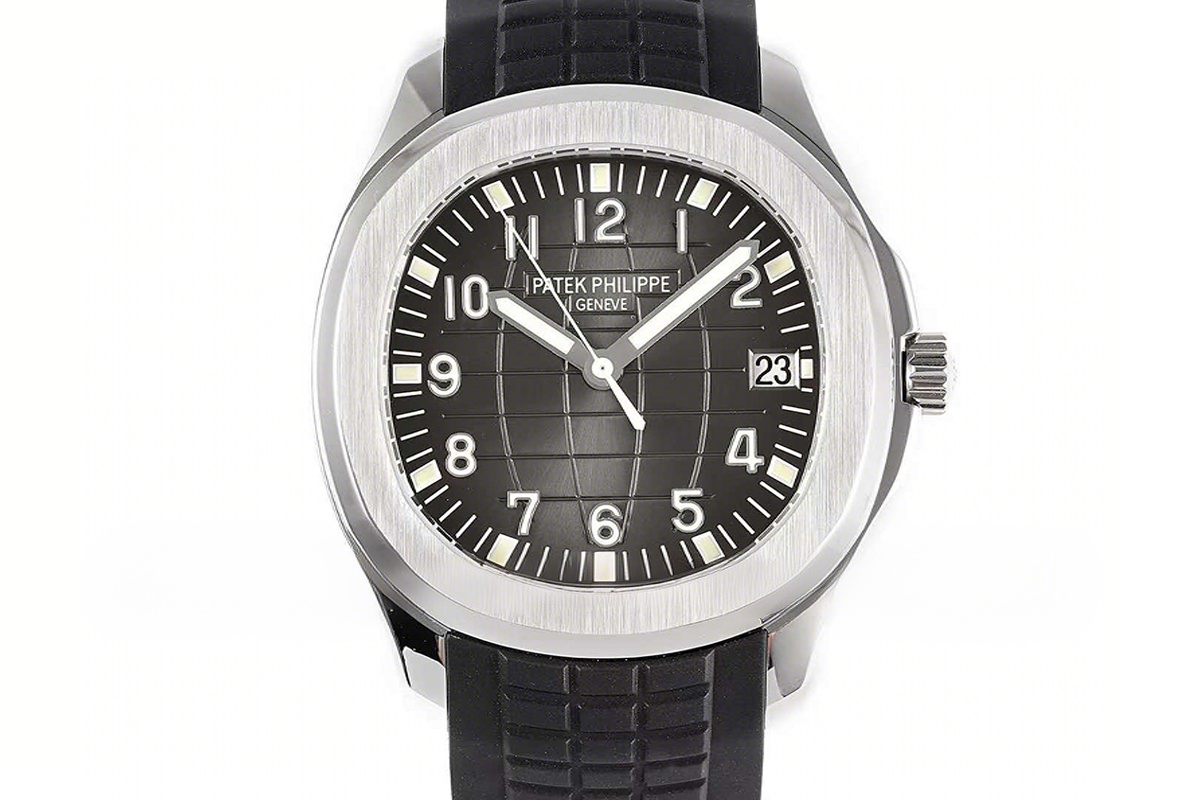 Patek Philippe Aquanaut 5167A-001 Black Dial in Steel-fasswatch
