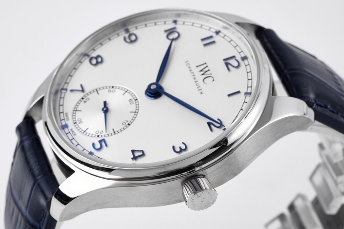 IWC Portugieser Automatic 40 IW358304 White Dial in Steel-fasswatch