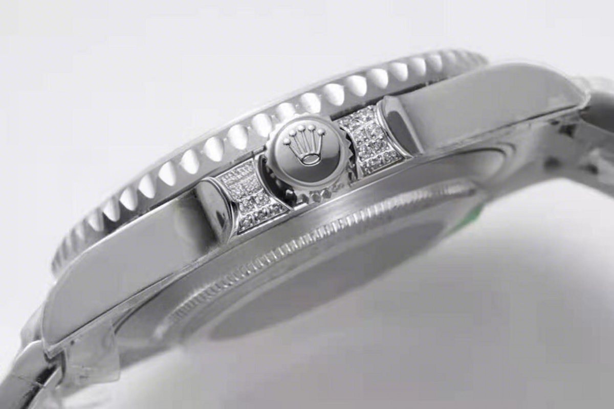 Rolex Submariner 116619LB with Diamond Bezel-fasswatch