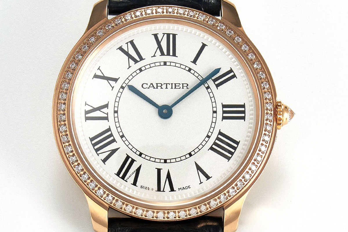 Cartier Ronde Must De Cartier 36mm White Dial with Diamond Bezel in Rose Gold-fasswatch
