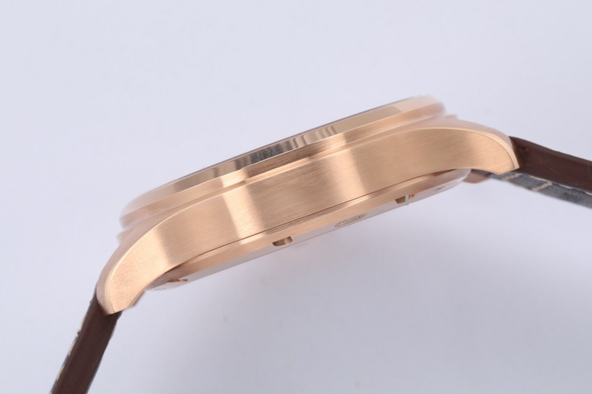 IWC Big Pilot’s Watch Constant-Force Tourbillon Edition ‘Le Petit Prince’ IW590303-fasswatch